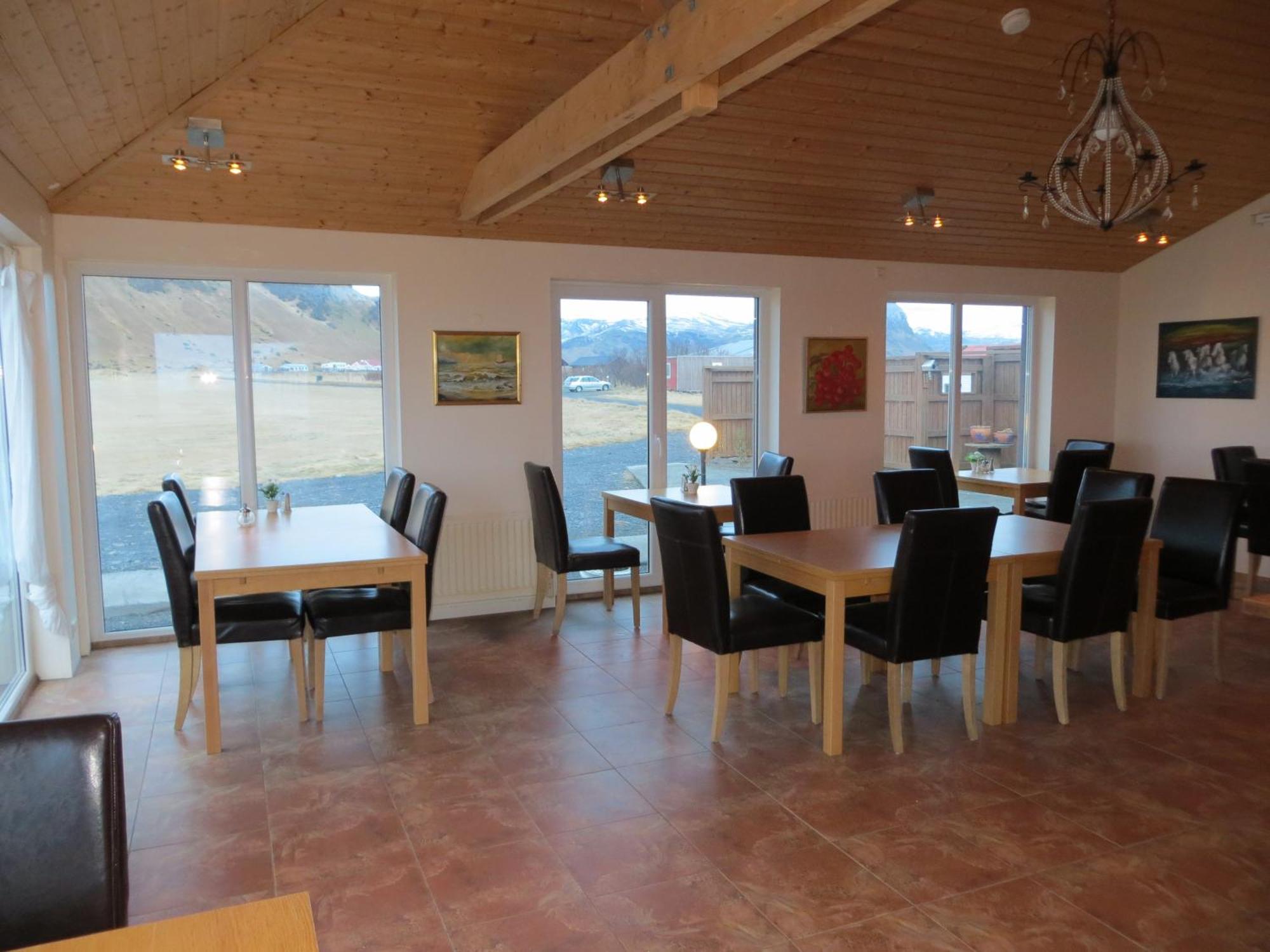 Guesthouse Vellir Vík Εξωτερικό φωτογραφία